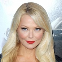 First Images Of Charlotte Ross As Felicity’s Mother